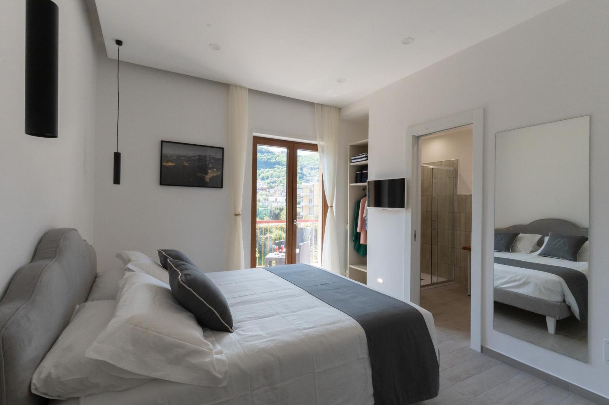Mifra Suites Sorrento Eksteriør bilde