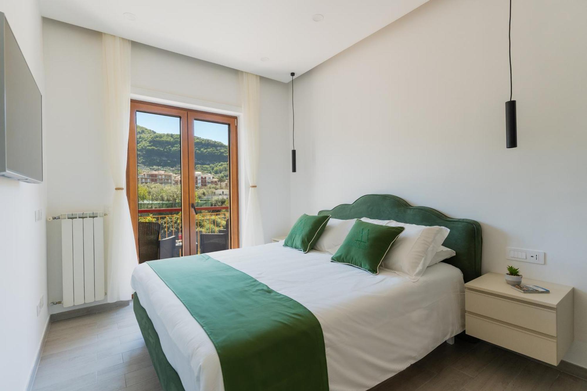 Mifra Suites Sorrento Eksteriør bilde