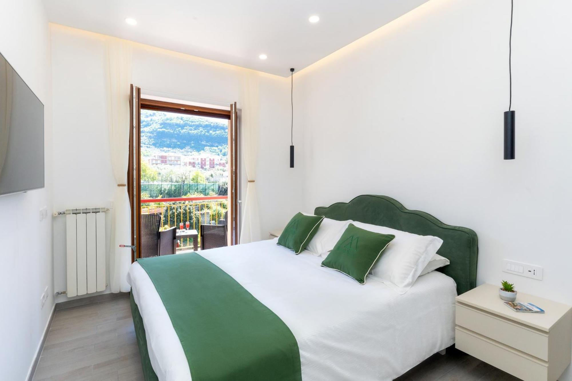 Mifra Suites Sorrento Eksteriør bilde