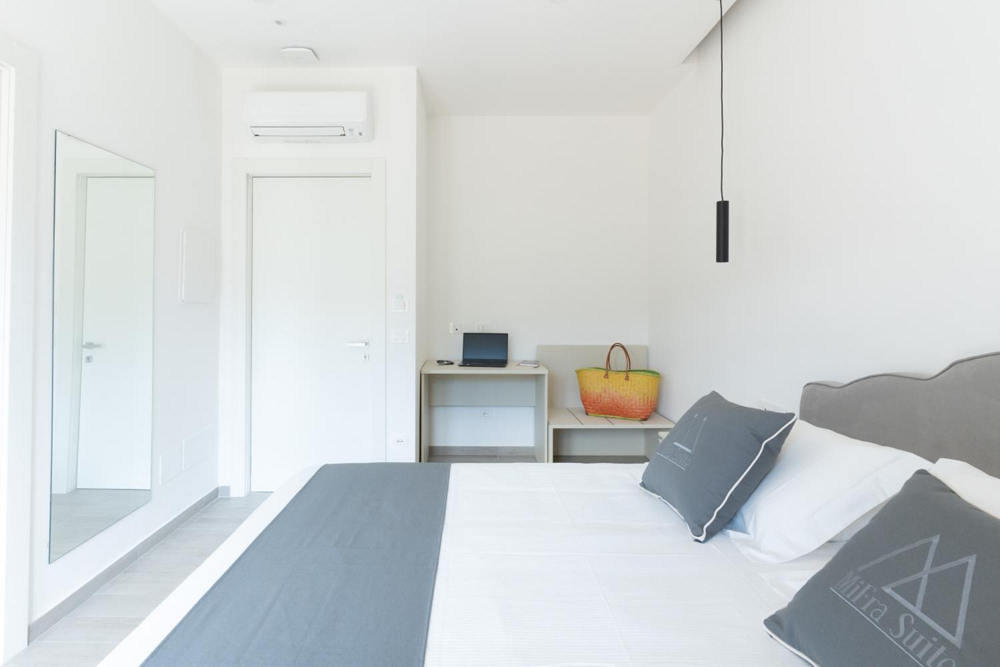 Mifra Suites Sorrento Eksteriør bilde