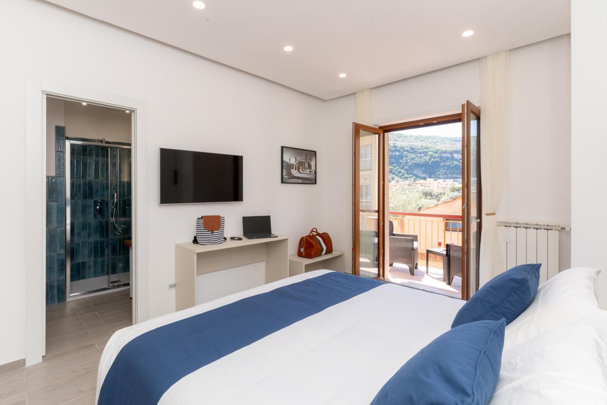 Mifra Suites Sorrento Eksteriør bilde