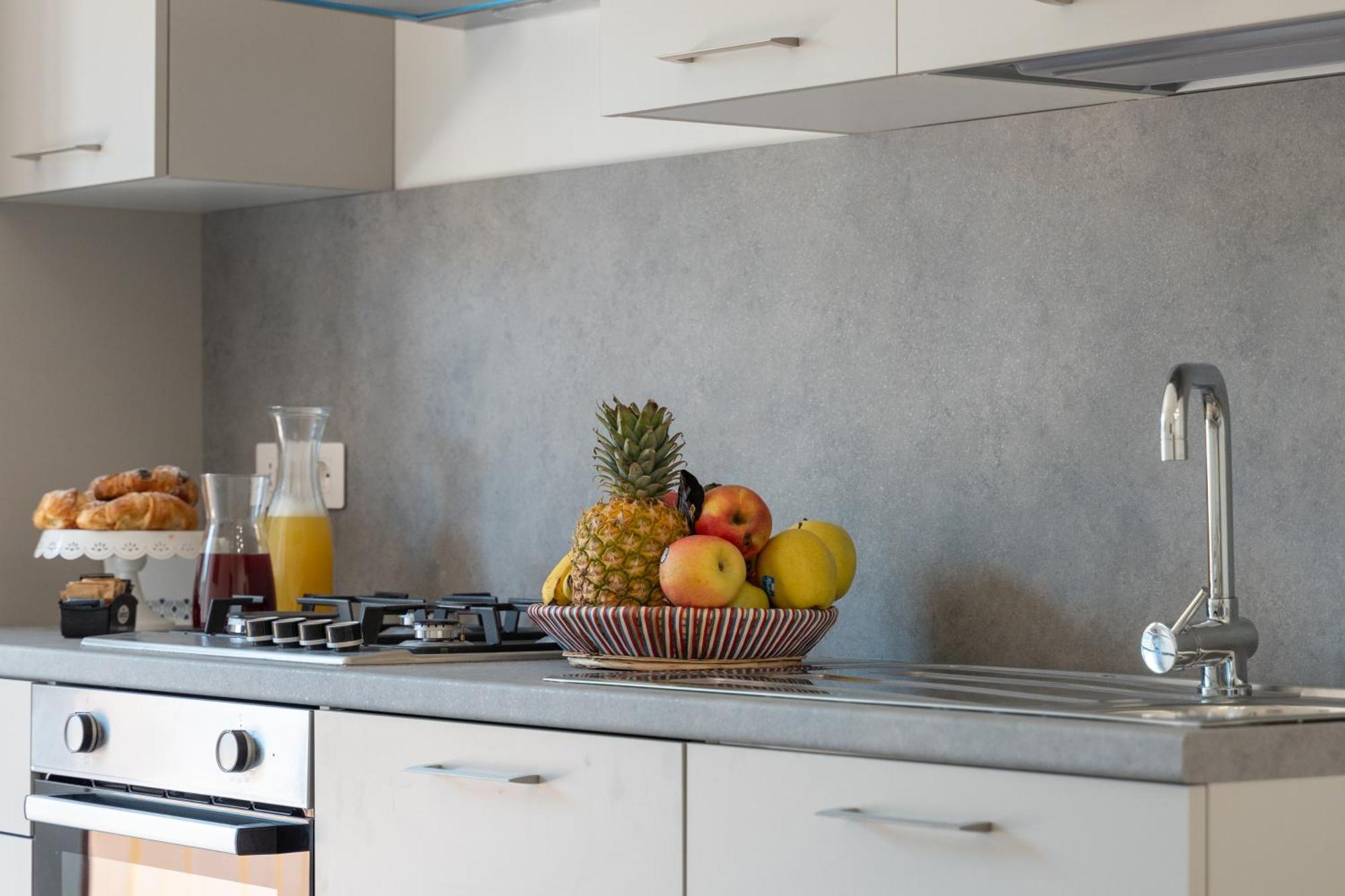 Mifra Suites Sorrento Eksteriør bilde